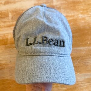L.L. Bean Light Gray Unisex Baseball Cap